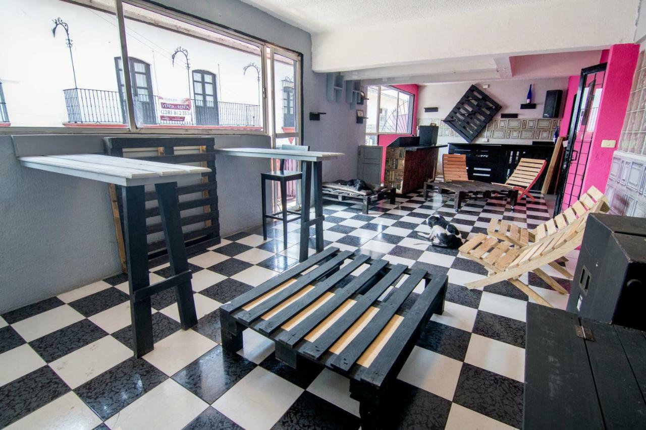 Hostal 50 คาลาปา ภายนอก รูปภาพ