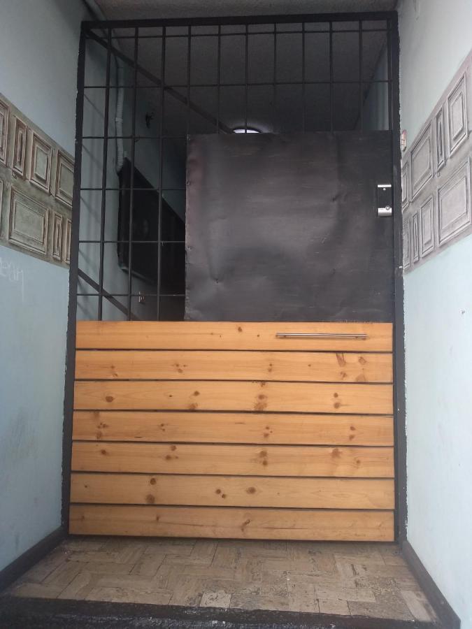 Hostal 50 คาลาปา ภายนอก รูปภาพ